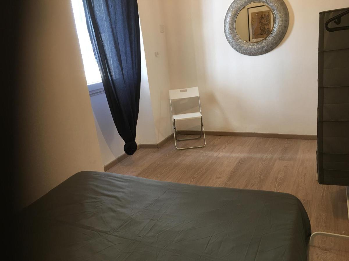 カターニアLa Casa Nell'Antico Cortileアパートメント エクステリア 写真